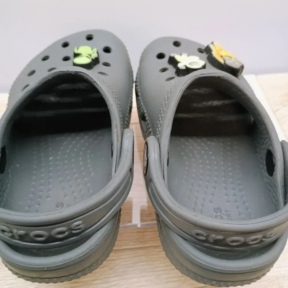 Crocs Unisex Kids 7 Classic Clogs Space Alien Astronaut Dark Gray Sandals